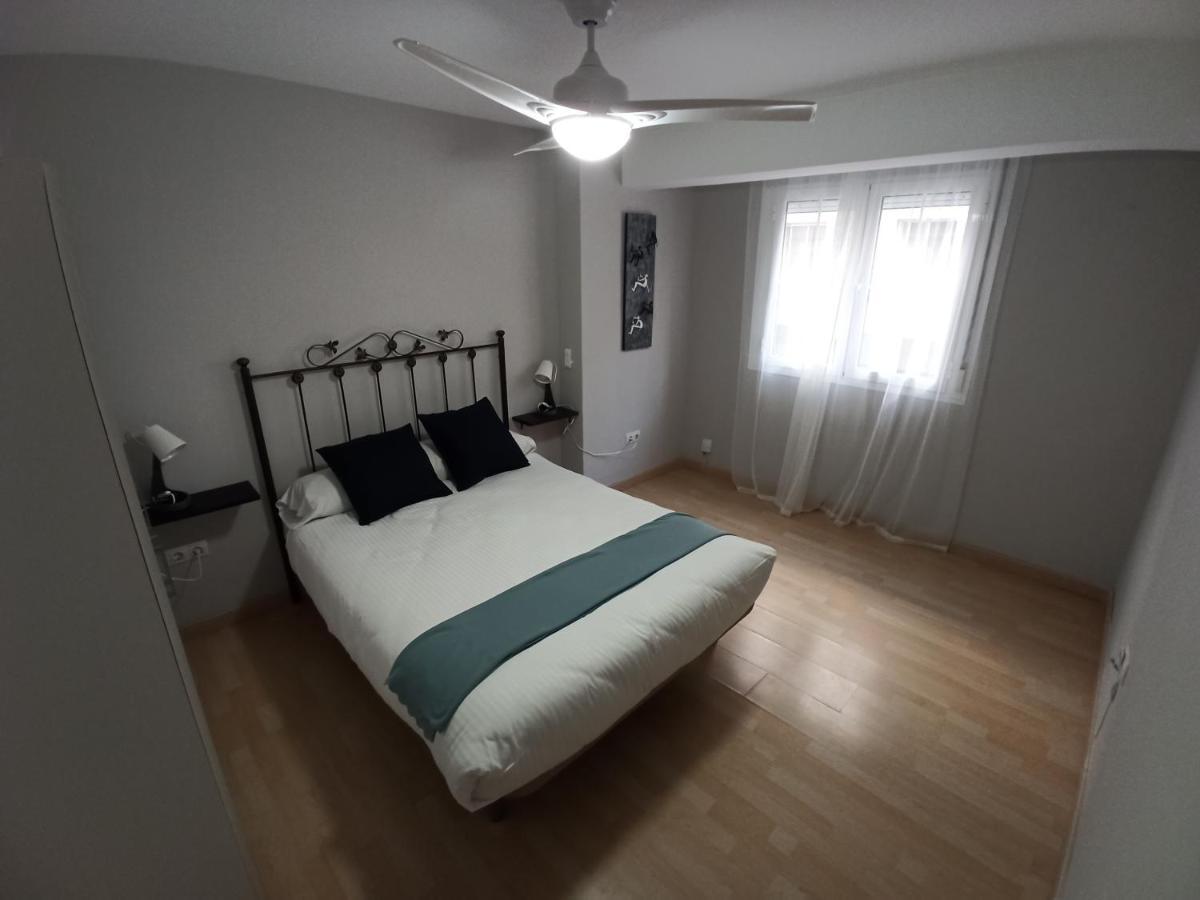 Holidays2Malaga Salitre 3 Bedroom Up To 7 People High Speed Wifi Экстерьер фото